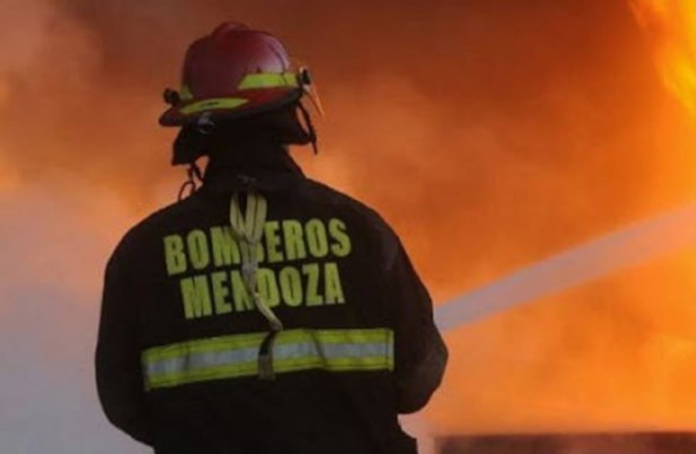 Un hombre murió quemado en lo que comenzó como un incendio de maleza