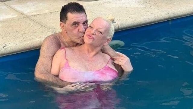 Silvia Süller nadó desnuda en la pileta y Jacobo Winograd le alcanzó el toallón al salir