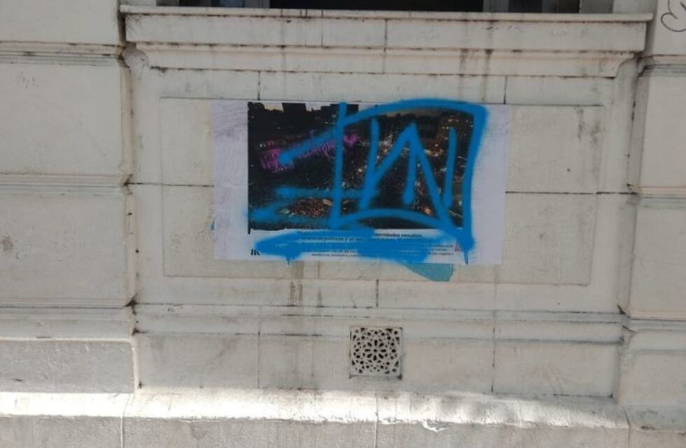 Grupos "Pro Vida" vandalizan la muestra organizada por estudiantes del Normal 1