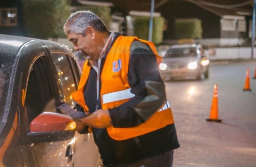 Fin de semana entre controles de tránsito, e intensa campaña informativa