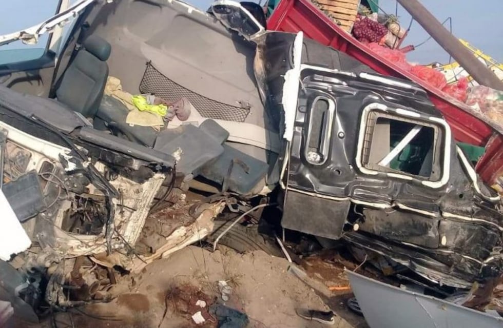 Accidente fatal: dos camioneros murieron en un choque frontal