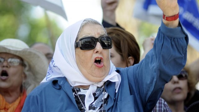 DYN32, BUENOS AIRES 18/10/12, LA TIUTLAR DE MADRES DE LA PLAZA, HEBE DE BONAFINI, DURANTE LA CONMEMORACION DE LOS