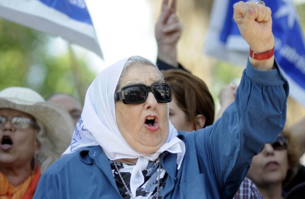 Hebe de Bonafini: "Me cago en la reina Máxima"