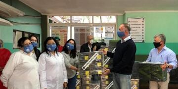 Empresa de Puerto Rico donó calzado de seguridad para trabajadores del hospital local