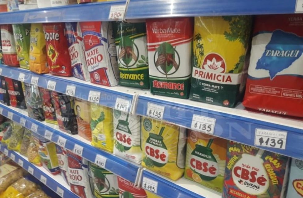 El 39,3% del precio de un paquete de yerba son impuestos