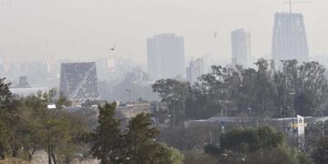 Humo en la ciudad de Córdoba