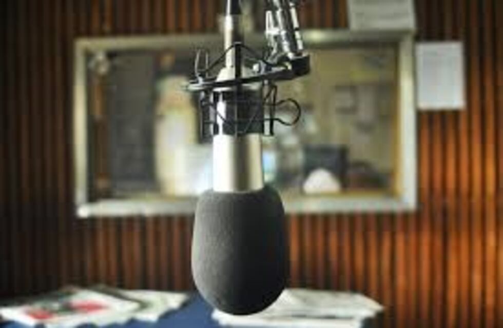 Realizaran taller de radio comunitaria para adultos mayores en Tolhuin