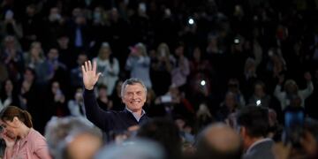 El presidente Mauricio Macri durante el cierre de campaña para las elecciones primarias en Vicente López\u002E Crédito: EFE/Juan Ignacio Roncoroni\u002E