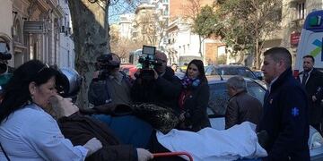 Anciana resultó lesionada en la zona de Alvear y Santa Fe\u002E (LT8)
