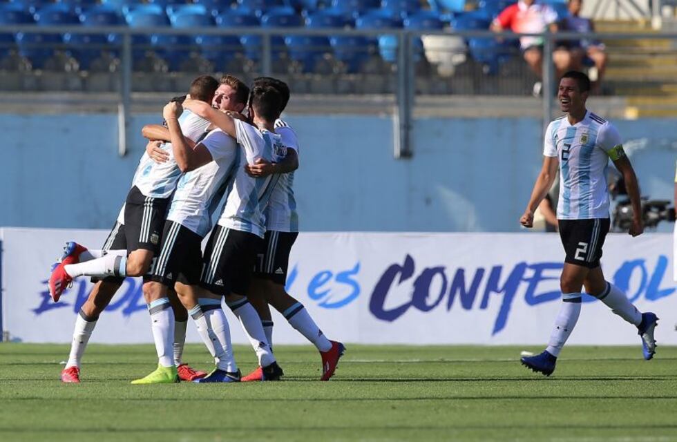 Julian Álvarez el joven de Calchín sería titular en el Sub 20