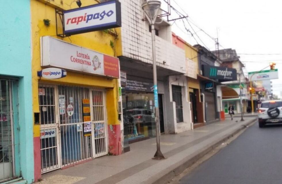 Millonario robo a quiniela y Rapipago en pleno centro correntino