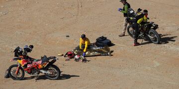 El duro relato de Price, el primero en encontrar a Gonçalves tras el accidente en el Dakar\u002E (AP)