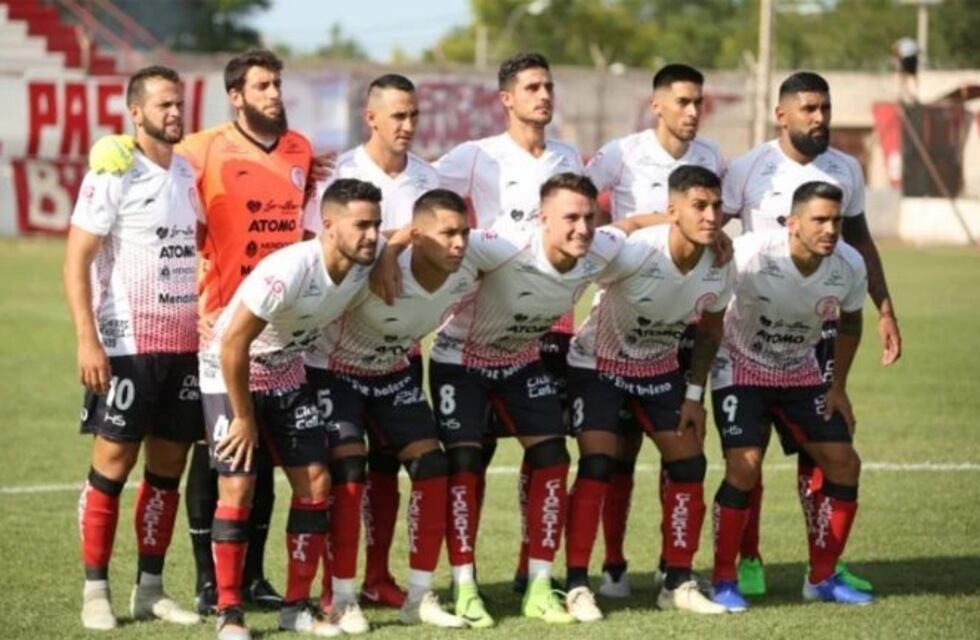 Leonel Ceresole fue titular en la victoria de Huracán Las Heras