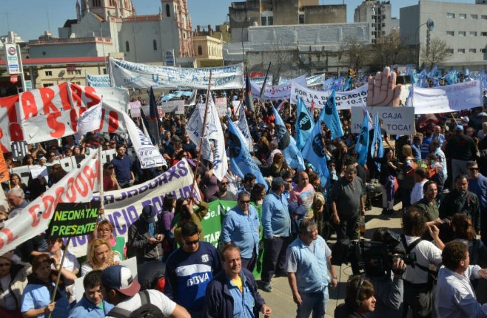 Gremios cordobeses en alerta por ajustes