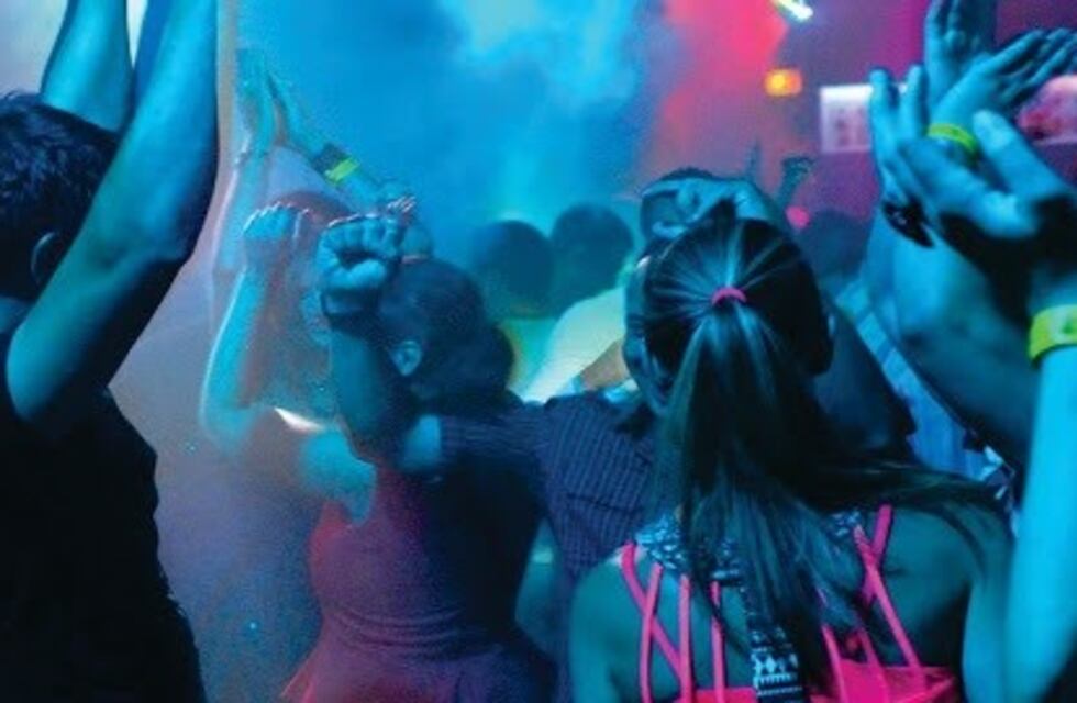 Clausuraron 100 fiestas ilegales en medio de la pandemia