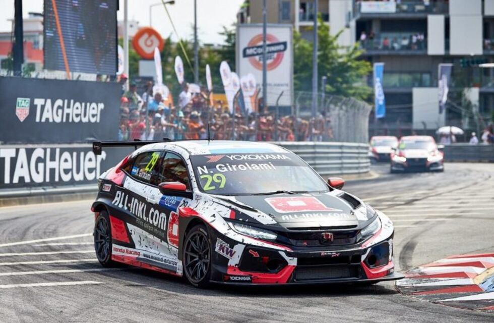 Bebu Girolami sumó parejo en Portugal y descontó en el campeonato de WTCR