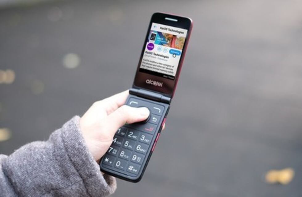 WhatsApp ya se puede descargar en celulares básicos