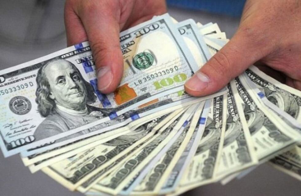El dólar abrió por debajo de lo $40 en Río Negro y cerró a $38,88
