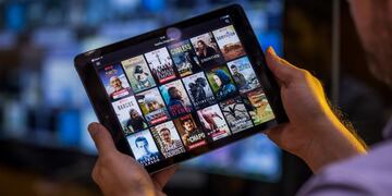 Netflix analiza mostrar publicidades entre los episodios de series\u002E Foto: BLOOMBERG\u002E