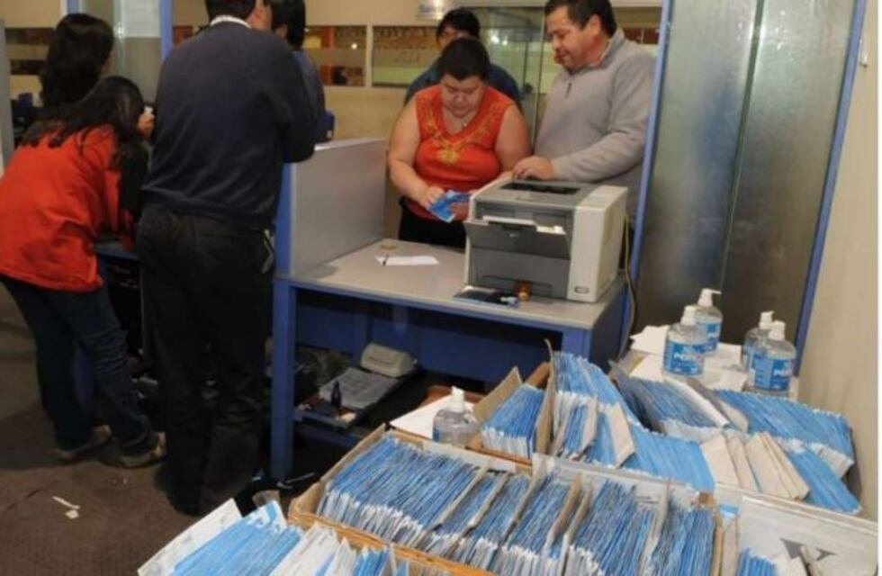 Los registros civiles entrerrianos abrirán el domingo para poder retirar el DNI para votar