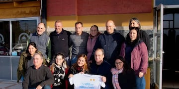 El intendente de Santiago Temple recibió el apoyo de LLaryora y Prunotto para su reelección. (Facebook Marco Ferace)