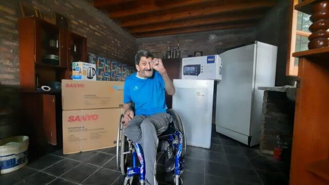 El campeón de bochas se hizo una casa con lo que ganó representando al país, pero no tenía cómo equiparla, así que un exprofesor suyo inició una campaña solidaria.