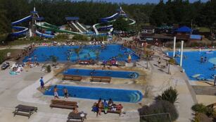 Un parque acuático de Buenos Aires se está volviendo furor.