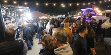 Repleto el predio de la Fiesta de la Ganadería.