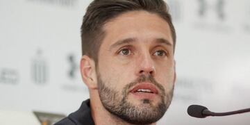 "Me amoldé a la idea que tiene Milito", confesó González en conferencia