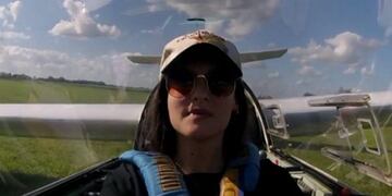 Fiorela Olivieri tenía 26 años y se accidentó el sábado cuando intentaba aterrizar su planeador\u002E (Facebook)