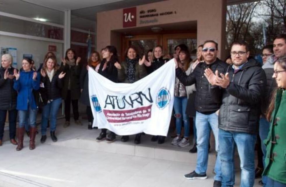 Profundizan las medidas de fuerza en las Universidades de Viedma