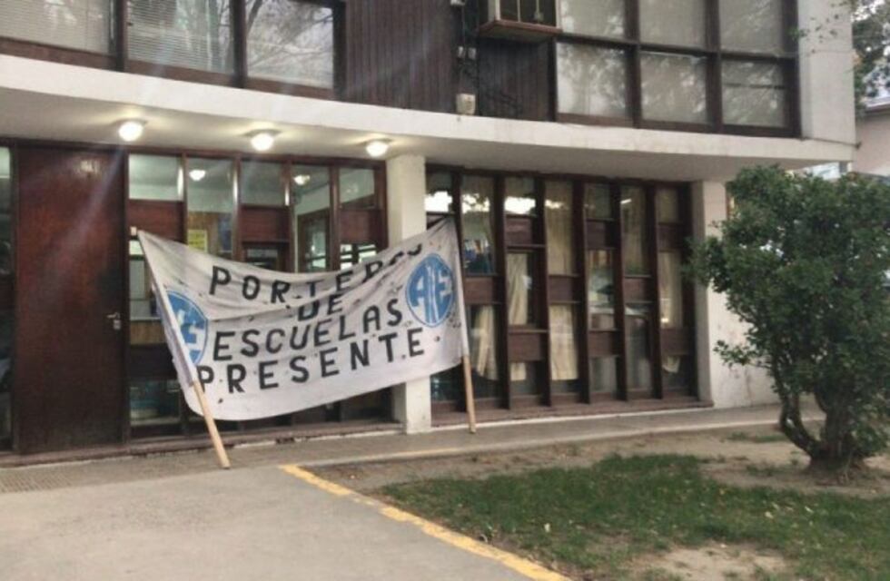 Se reiniciaron las clases en Comodoro por acuerdo con auxiliares de la educación