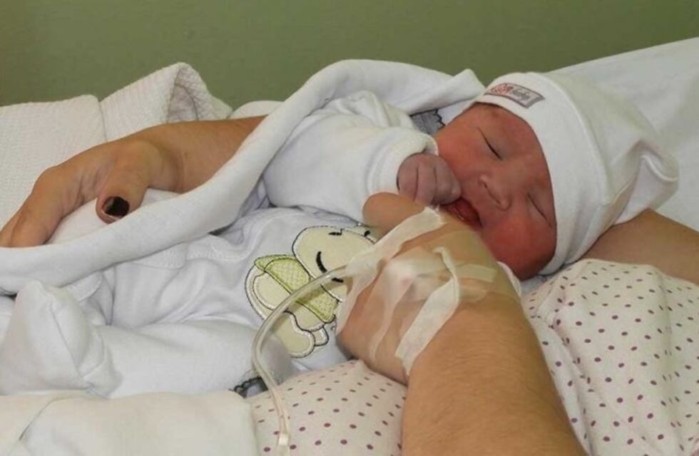 Nina, la primera bebé rosaleña de 2020