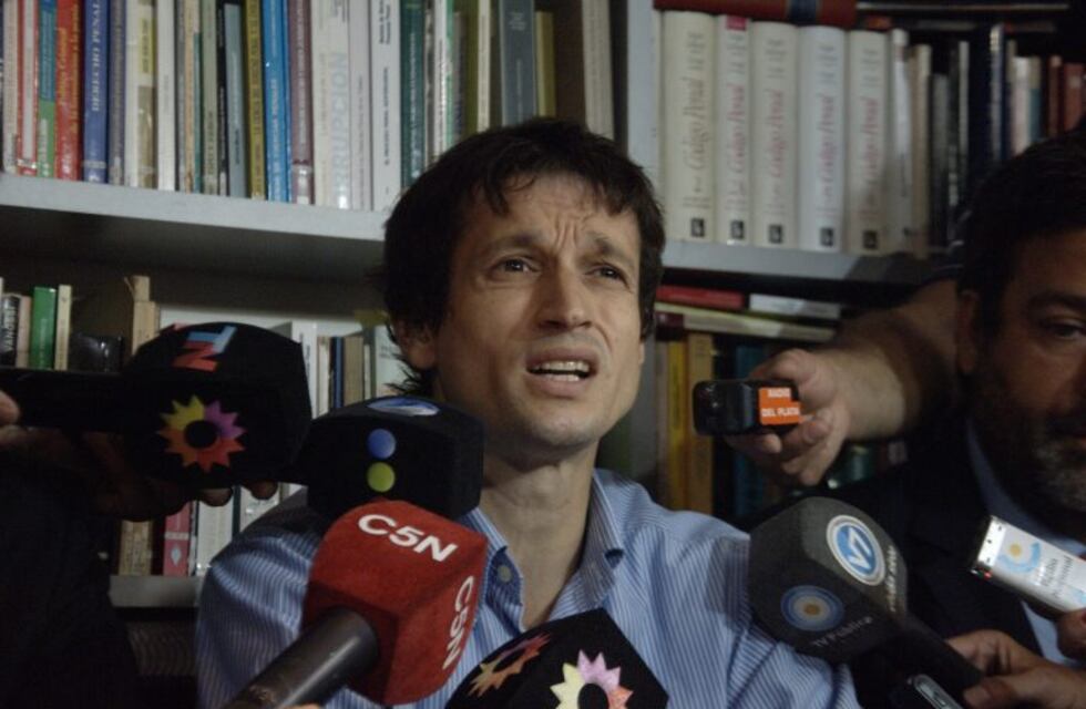 Lagomarsino: "Nisman me hizo un acting para que le prestara el arma"