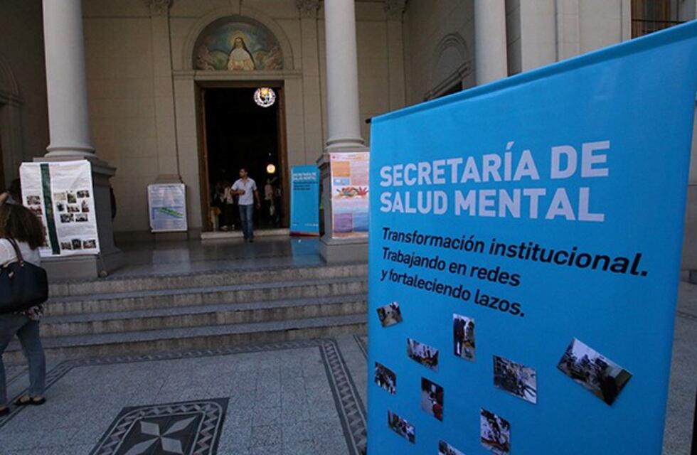 El Ministerio de Salud brinda atención virtual para afecciones mentales