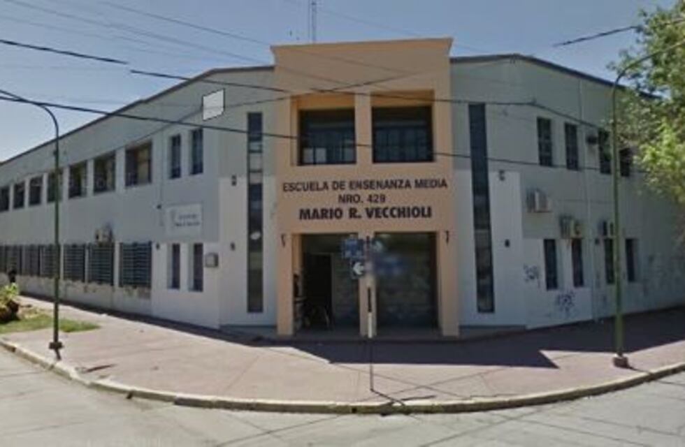 Falleció una alumna y la escuela "Mario R. Vecchioli" hoy suspende sus actividades