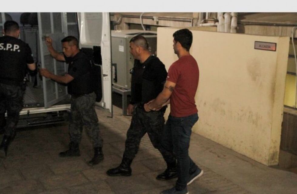 El rugbier acusado de moler a cintazos a su hija se abstuvo de declarar