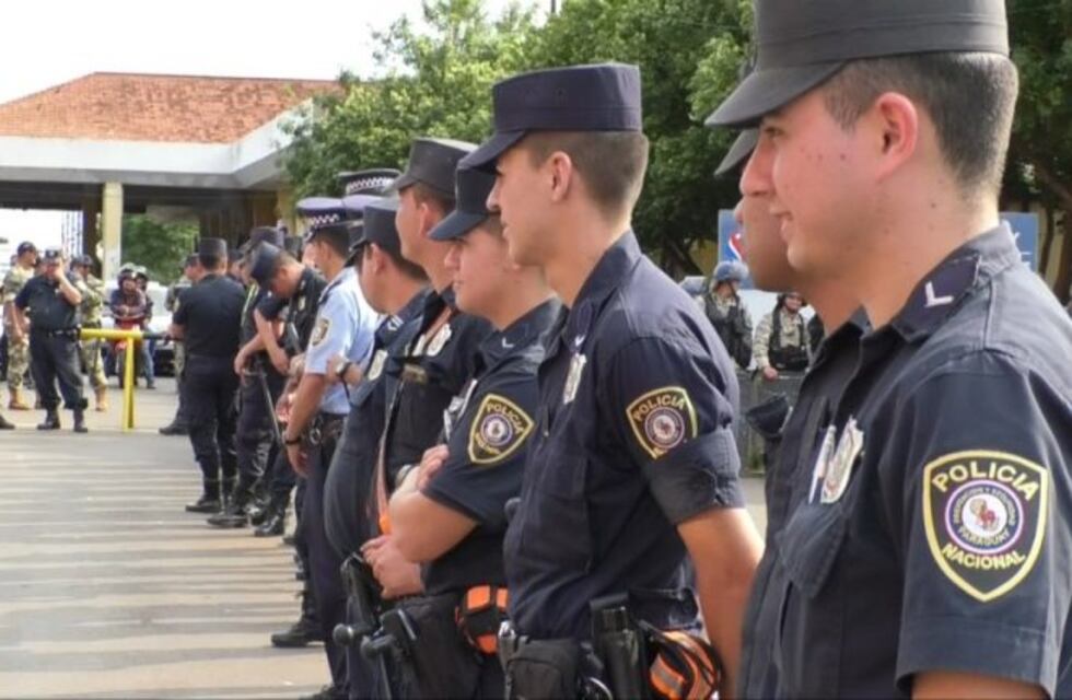 "Paseros" paraguayos continúan los cortes en el puente a Posadas