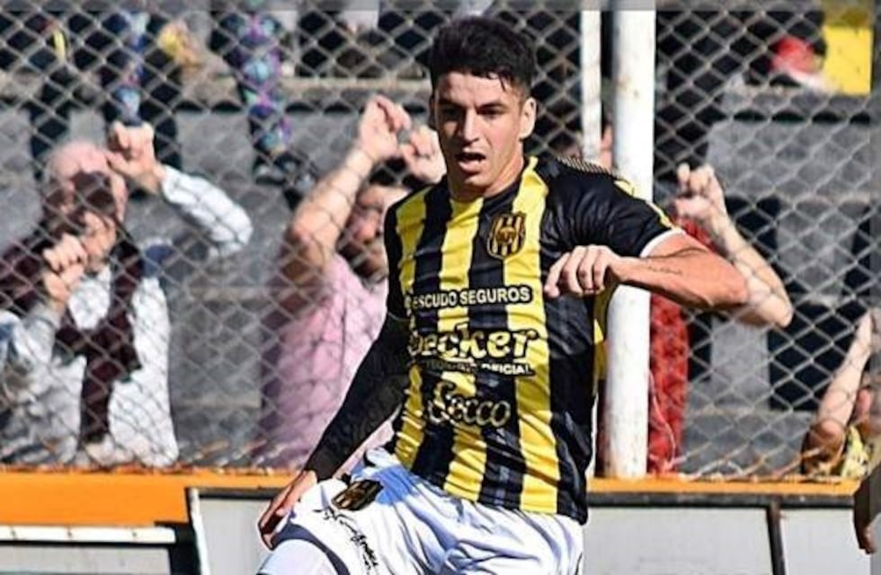 Leandro Lacunza renovó contrato con Olimpo
