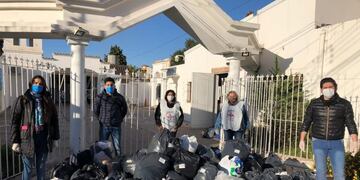 Se entregaron las primeras donaciones de la Colecta “Abrázame con un Abrigo”