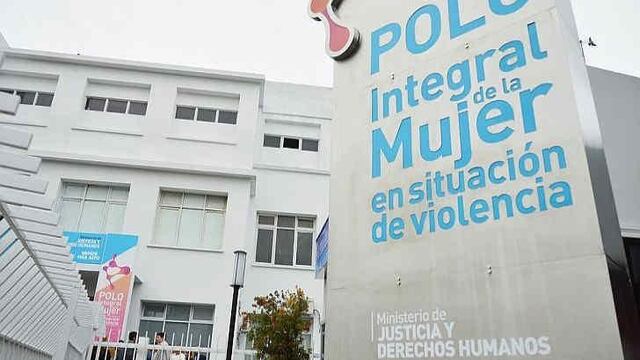 Polo de la Mujer\u002E