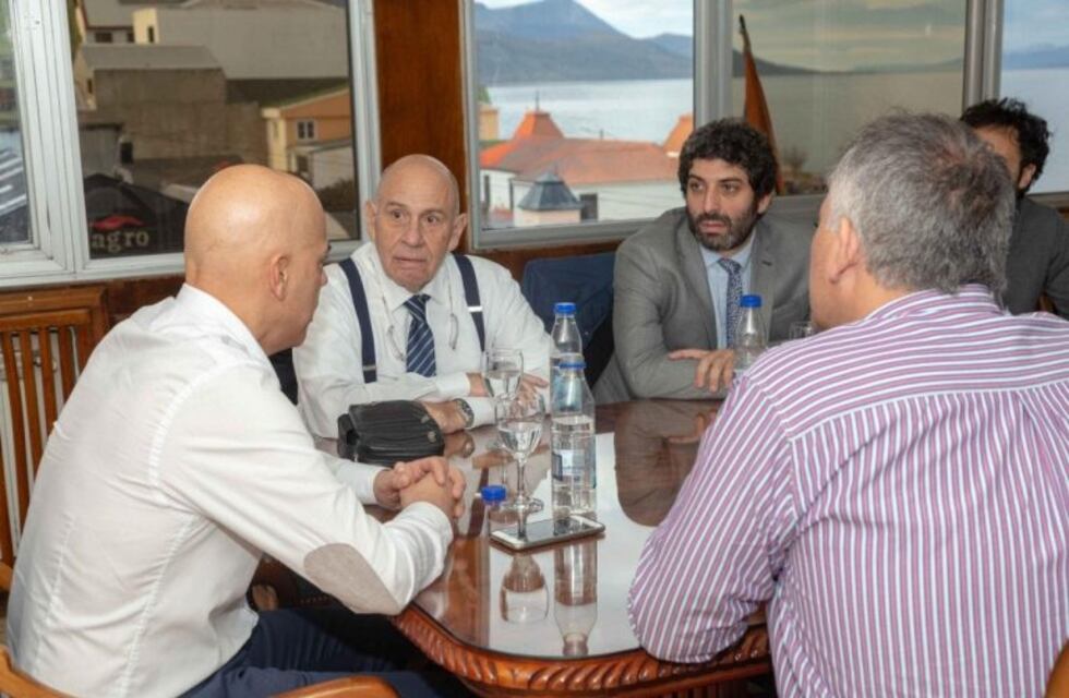 La provincia y la UNTDF trabajarán en conjunto para potenciar las opciones de estudio de los jóvenes fueguinos