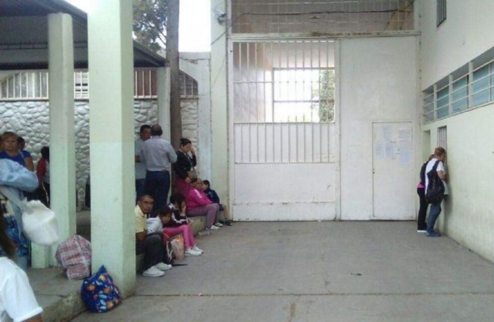 ¡Tremendo! Usó a su hija de mula para entrar droga a la cárcel