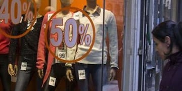 El sector privado ve con dificultad el pago del bono impulsado por decreto por Macri\u002E