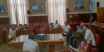 Coronavirus: concejales se reunieron con dirigentes gremiales para analizar la situación (Foto: Prensa HCD)