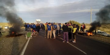 Corte de ruta en Trelew\u002E