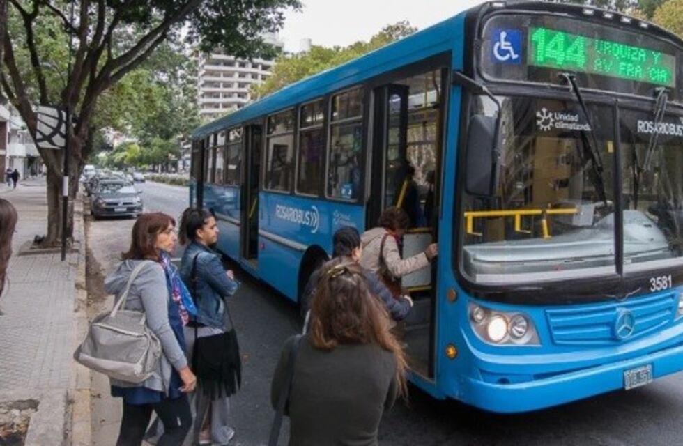El domingo habrá colectivos gratuitos para ir a votar