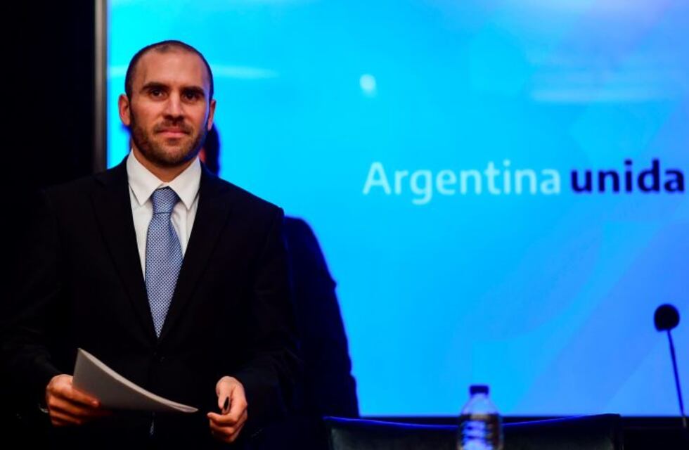 El mercado refinanció a Martín Guzmán, pero le pidió una tasa más alta que él no convalidó