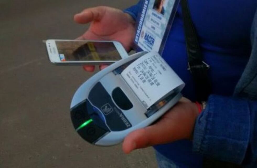 Se reanuda el cobro del estacionamiento medido