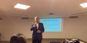Schiavoni trazó los ejes de la oferta electoral